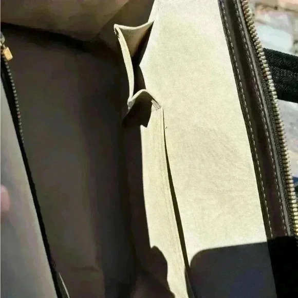 Louis Vuitton denim Josephine EUC in Olive Green “One of one. Will not relist.” - Picture 4 of 17